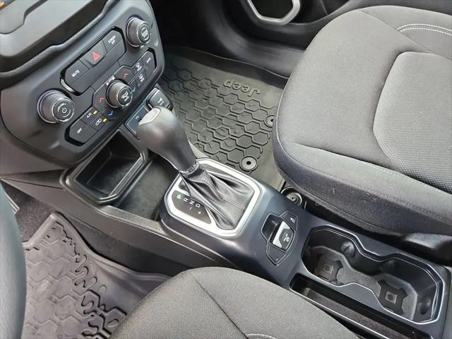 2020 Jeep Renegade Jeepster FWD