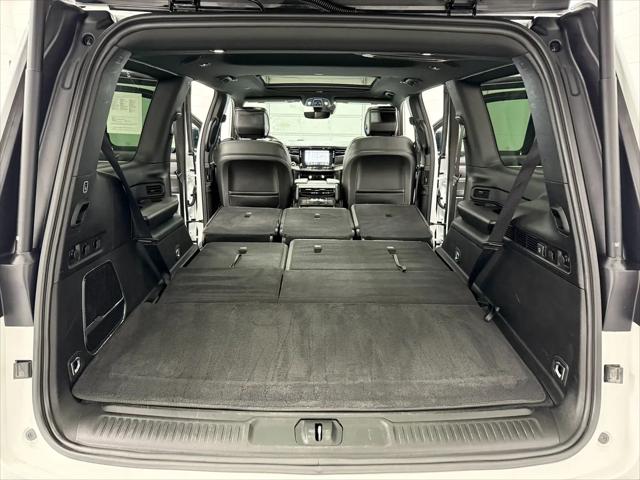 2024 Jeep Wagoneer Series II Carbide