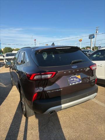 2023 Ford Escape Platinum
