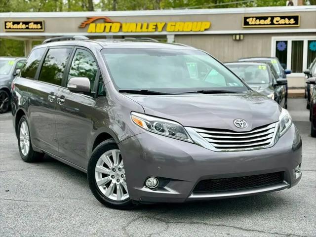 2015 Toyota Sienna XLE Premium 8 Passenger for sale in East Stroudsburg, PA