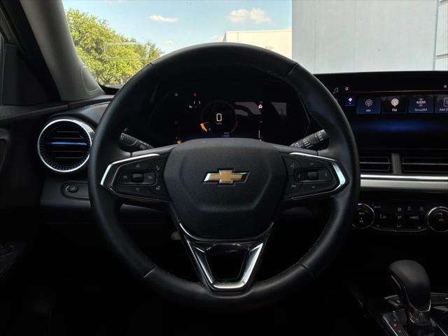 2025 Chevrolet Trax FWD LT