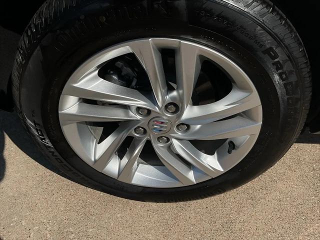2025 Buick NV Preferred FWD