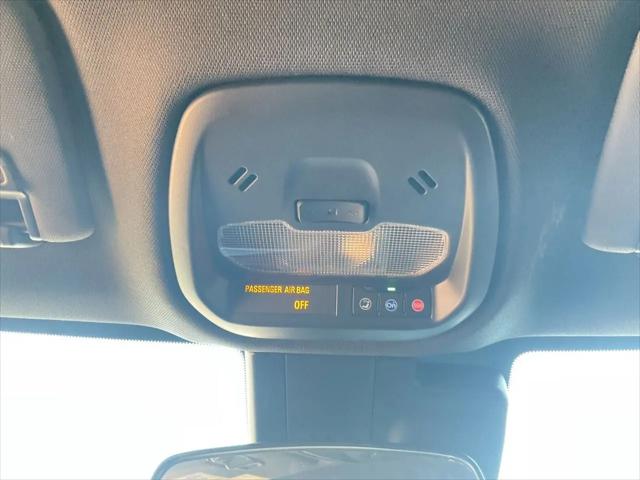 2025 Buick NV Preferred FWD