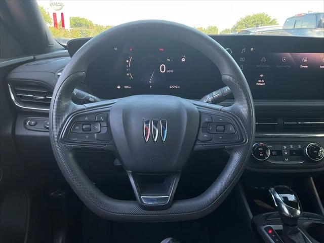 2025 Buick NV Preferred FWD