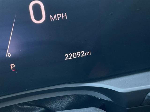 2025 Buick NV Preferred FWD