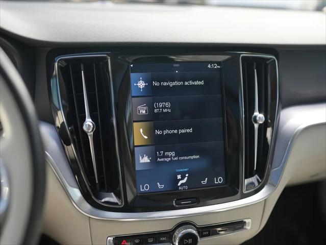 2020 Volvo S60 T6 Momentum