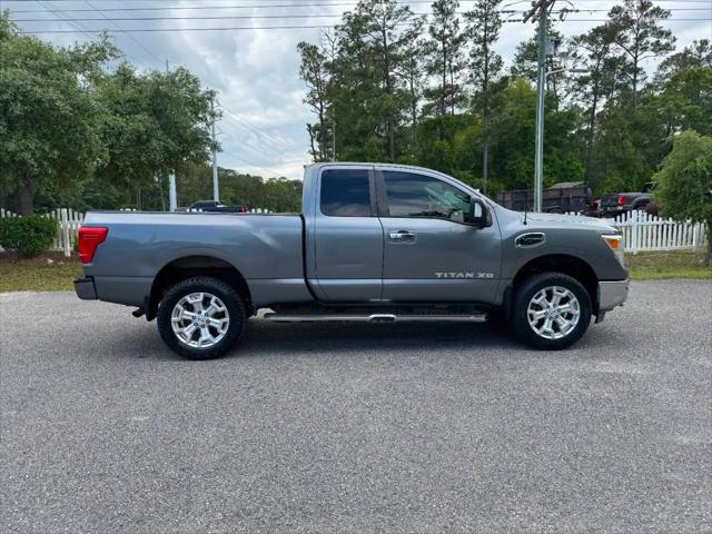 2017 Nissan Titan XD SV