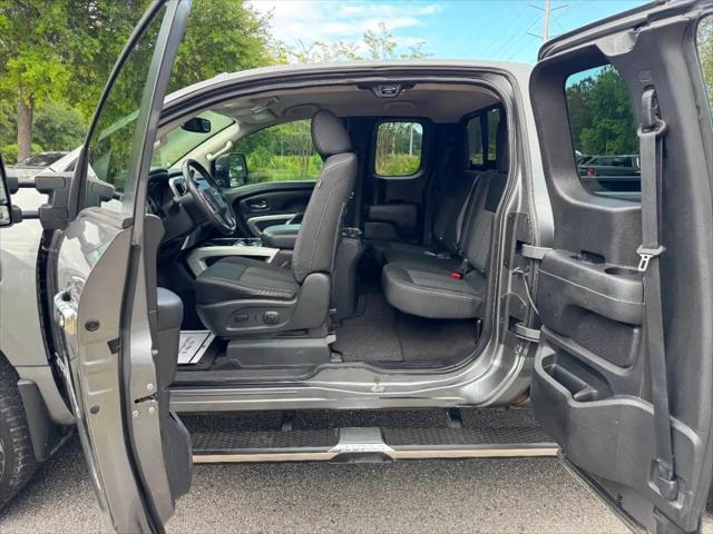 2017 Nissan Titan XD SV