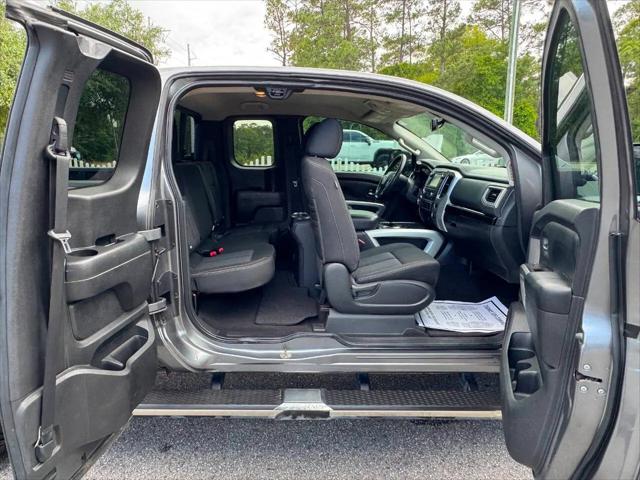 2017 Nissan Titan XD SV