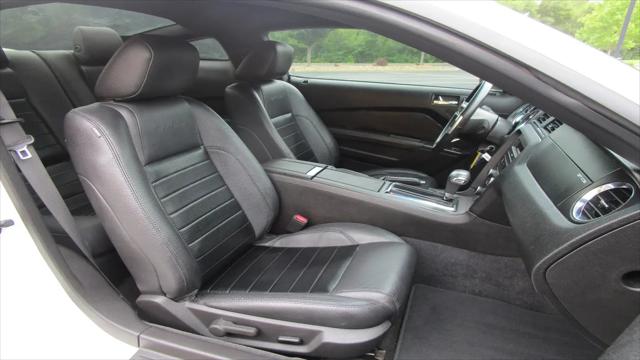 2011 Ford Mustang GT Premium