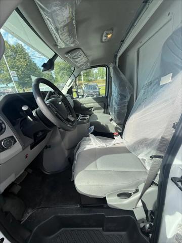 2026 Ford E-450 Cutaway E-450