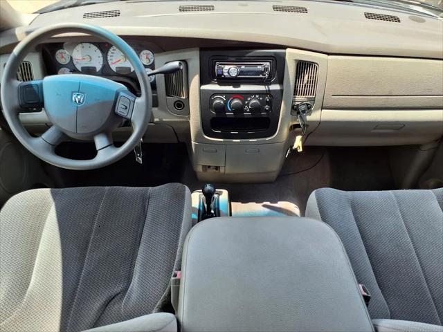 2004 Dodge Ram 1500 SLT/Laramie