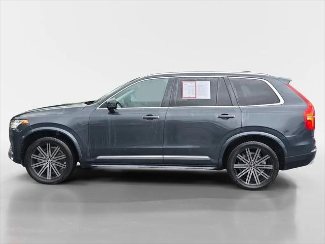 2022 Volvo XC90 T6 Inscription 7 Passenger