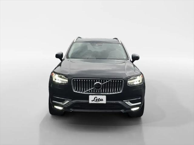 2022 Volvo XC90 T6 Inscription 7 Passenger
