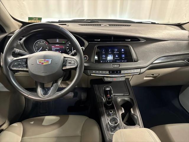 2023 Cadillac XT4 AWD Premium Luxury