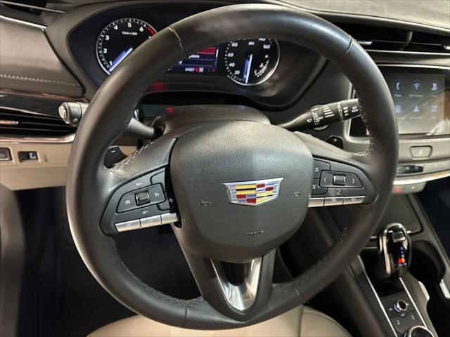 2023 Cadillac XT4 AWD Premium Luxury