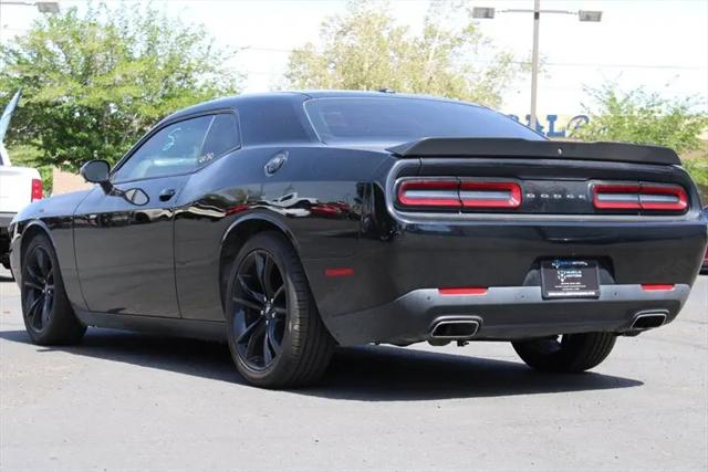 2018 Dodge Challenger SXT