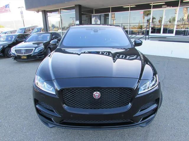2017 Jaguar F-PACE 35t Premium