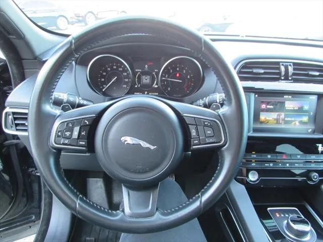 2017 Jaguar F-PACE 35t Premium