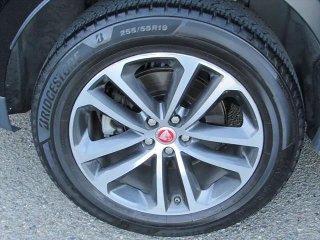 2017 Jaguar F-PACE 35t Premium