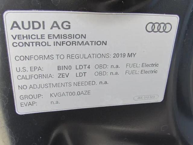 2019 Audi e-tron Premium Plus