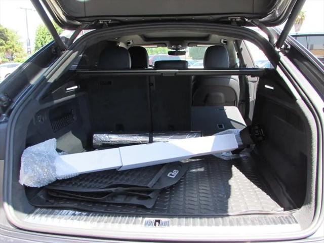 2019 Audi Q8 55 Premium