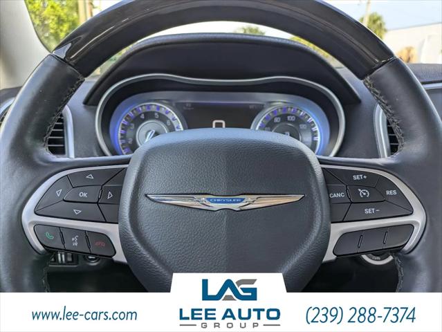 2016 Chrysler 300 C