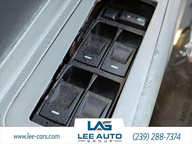 2006 Dodge Charger Base