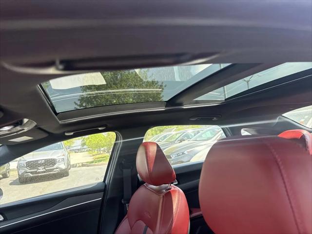 2023 Kia K5 GT-Line