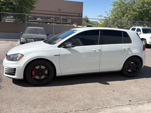 2017 Volkswagen Golf GTI Sport 4-Door