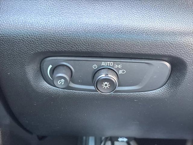 2023 Chevrolet Traverse AWD LT Cloth