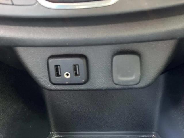 2023 Chevrolet Traverse AWD LT Cloth