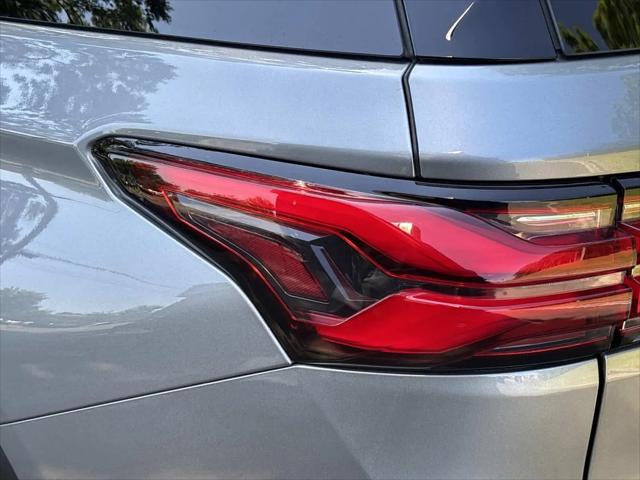 2023 Chevrolet Traverse AWD LT Cloth