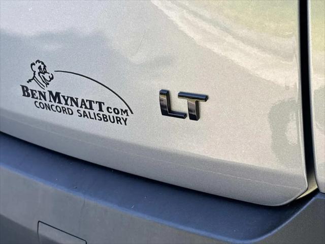 2023 Chevrolet Traverse AWD LT Cloth