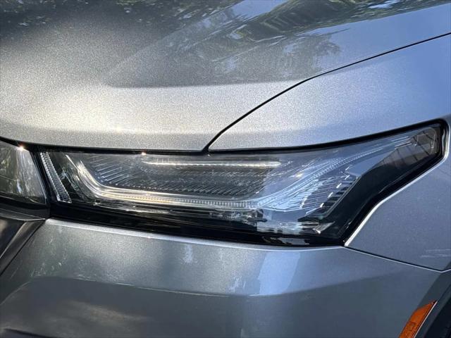 2023 Chevrolet Traverse AWD LT Cloth