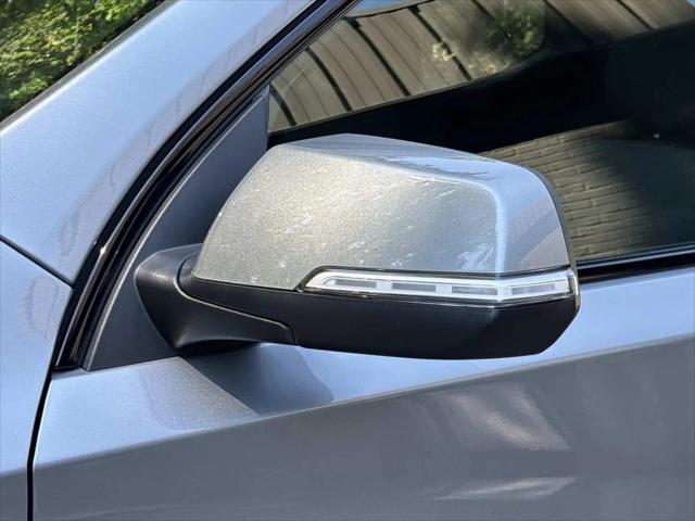 2023 Chevrolet Traverse AWD LT Cloth