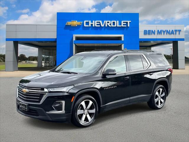 2023 Chevrolet Traverse AWD LT Leather