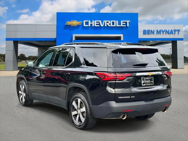 2023 Chevrolet Traverse AWD LT Leather
