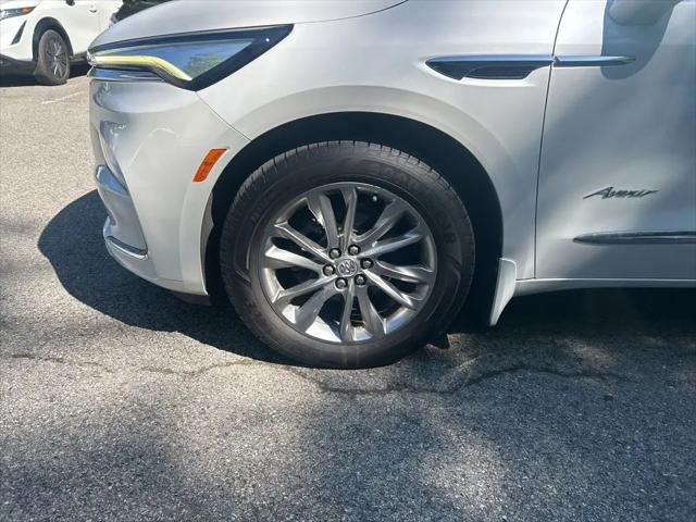 2023 Buick Enclave Avenir AWD
