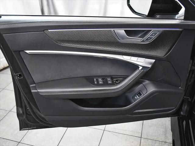2025 Audi RS 6 Avant Performance quattro tiptronic