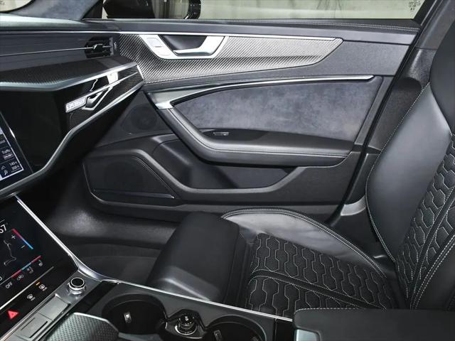 2025 Audi RS 6 Avant Performance quattro tiptronic
