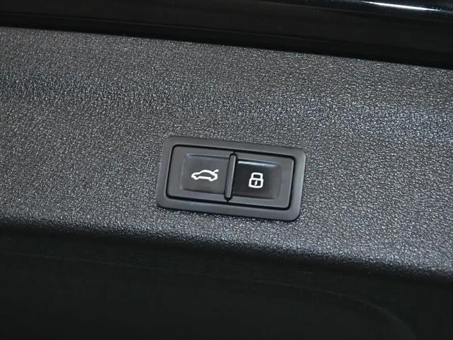 2025 Audi RS 6 Avant Performance quattro tiptronic