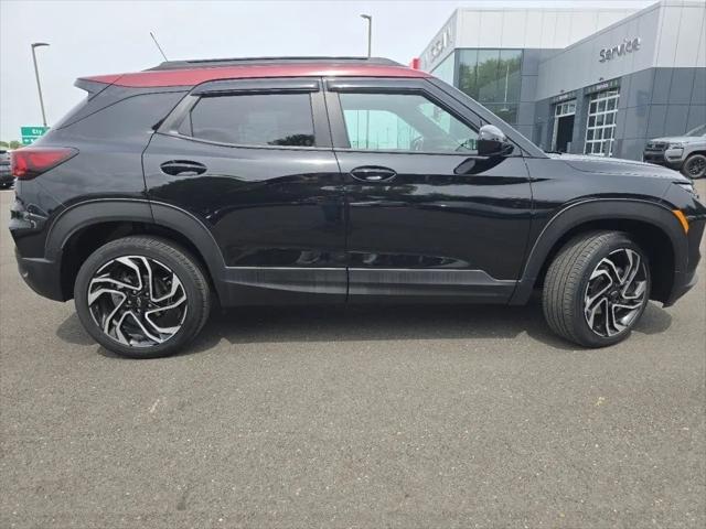 2025 Chevrolet TrailBlazer AWD RS