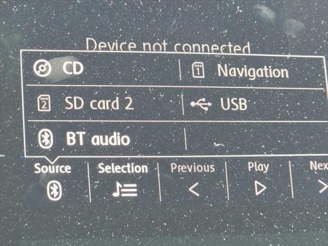 2019 Volkswagen Golf R 2.0T w/DCC & Navigation
