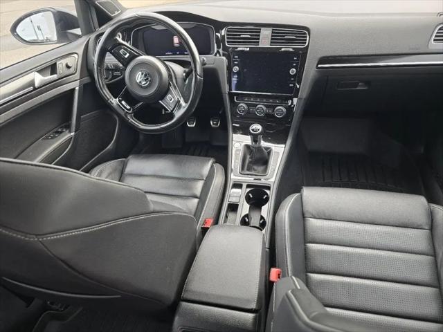 2019 Volkswagen Golf R 2.0T w/DCC & Navigation