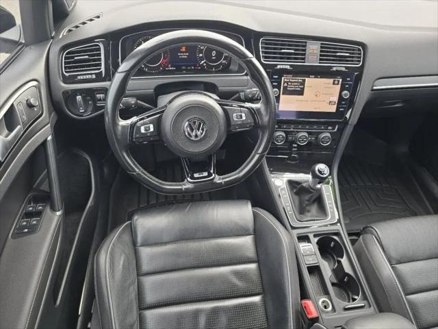 2019 Volkswagen Golf R 2.0T w/DCC & Navigation