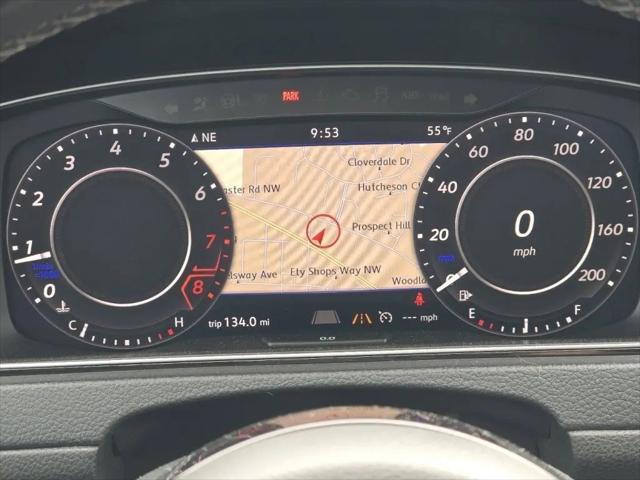 2019 Volkswagen Golf R 2.0T w/DCC & Navigation