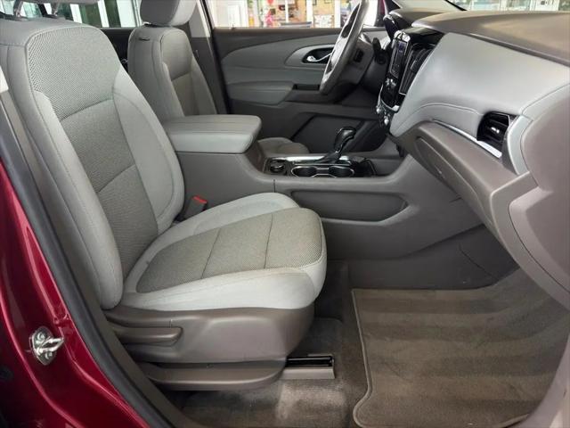 2020 Chevrolet Traverse FWD LT Cloth