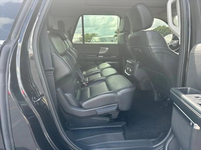 2025 Ford Expedition Platinum MAX