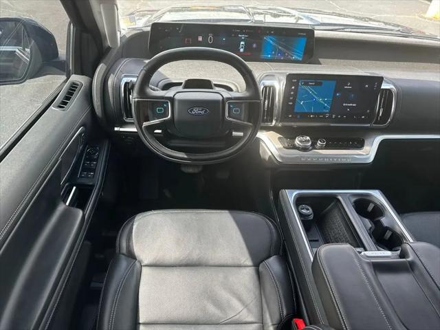 2025 Ford Expedition Platinum MAX